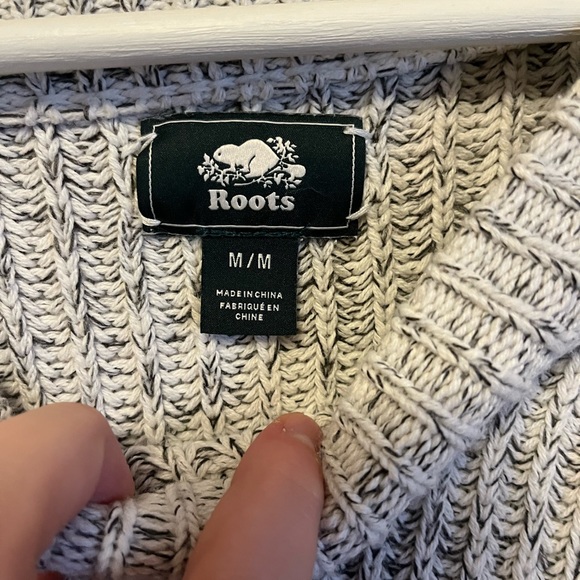 Light Grey Roots Knitted Sweater - Picture 2 of 5